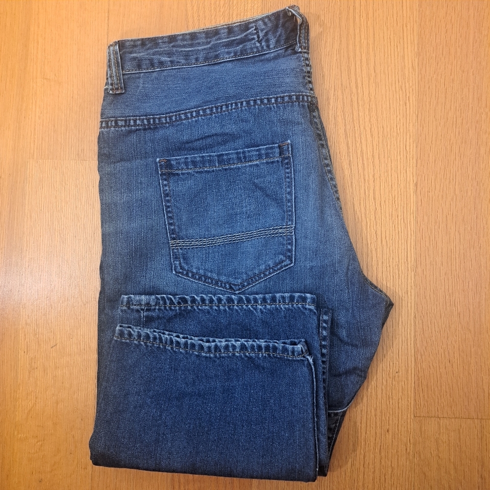 Timberland Men's Relaxed Fit Straight Leg Jeans – Classic Blue Denim Size 36x32